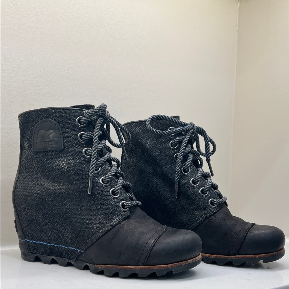 Sorel 1964 Premium Waterproof Snake Print Black Laced Wedge Boots